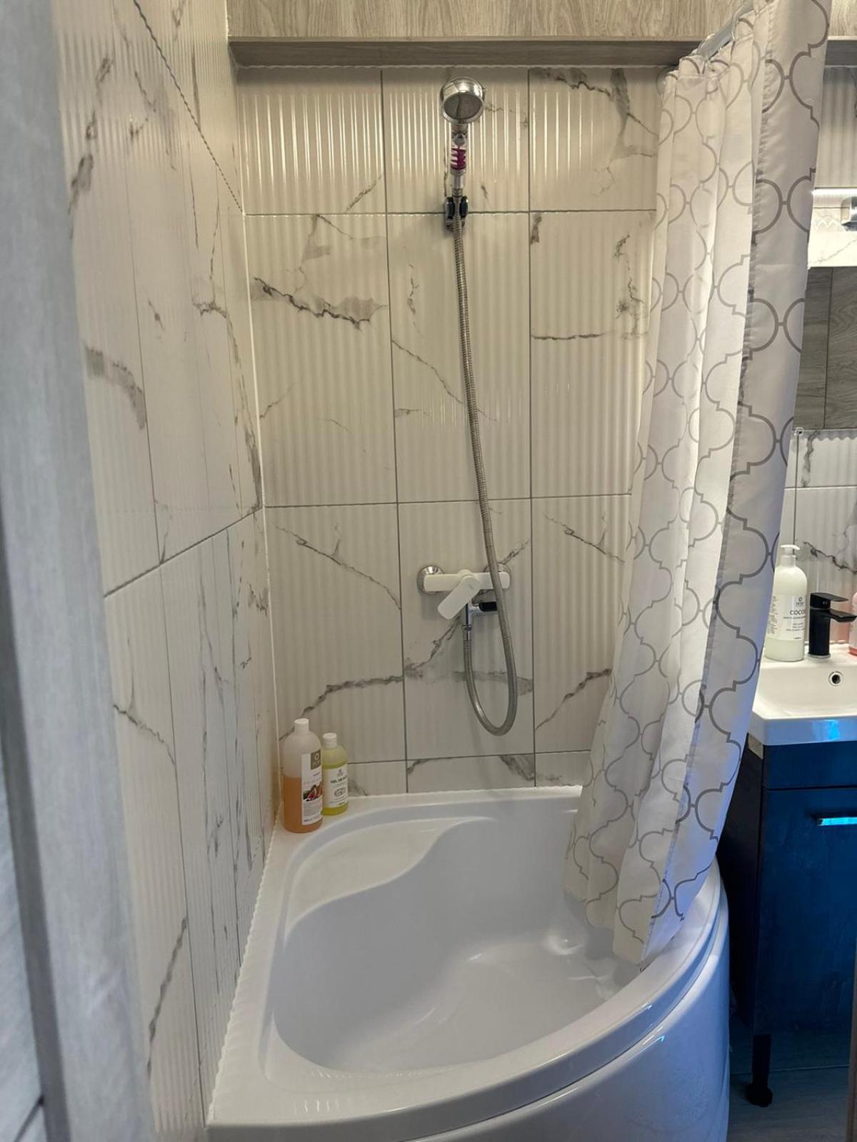 Gray Hotel Кишинев Екстериор снимка